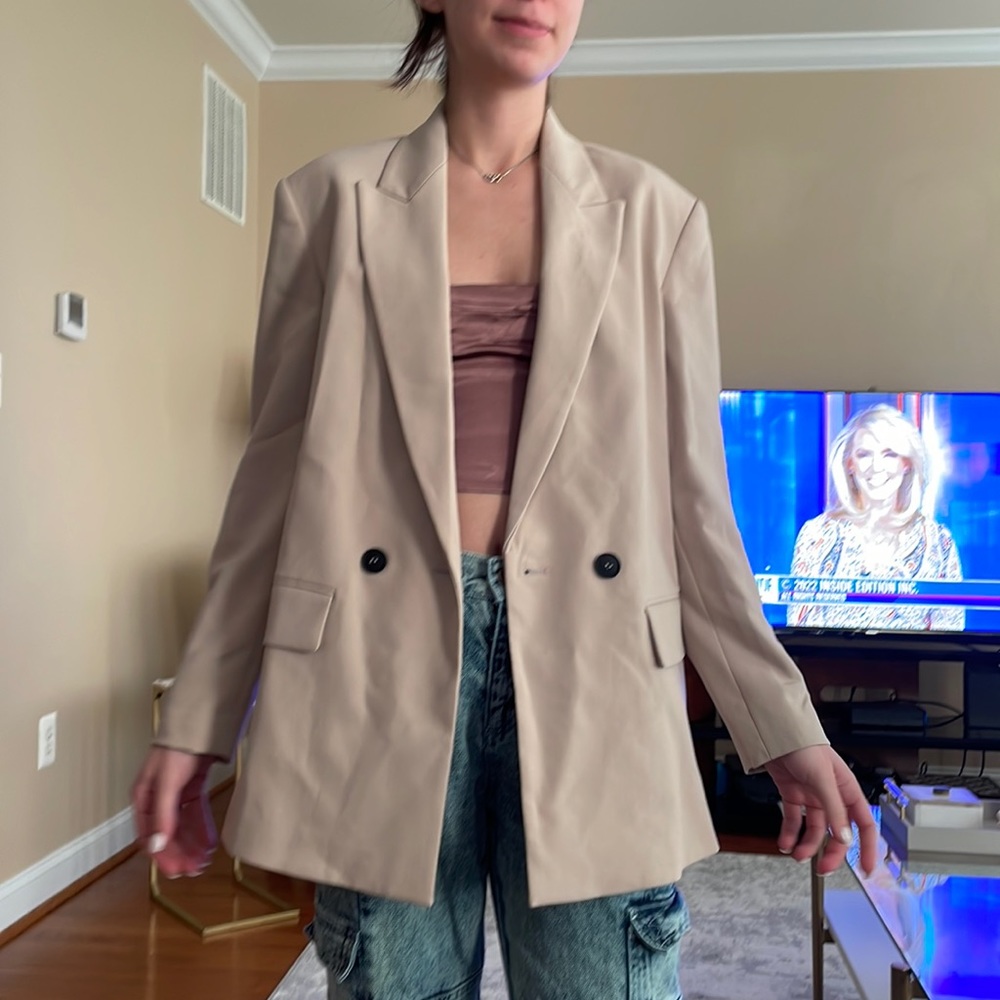 NEW Zara oversized double breasted blazer in color sand